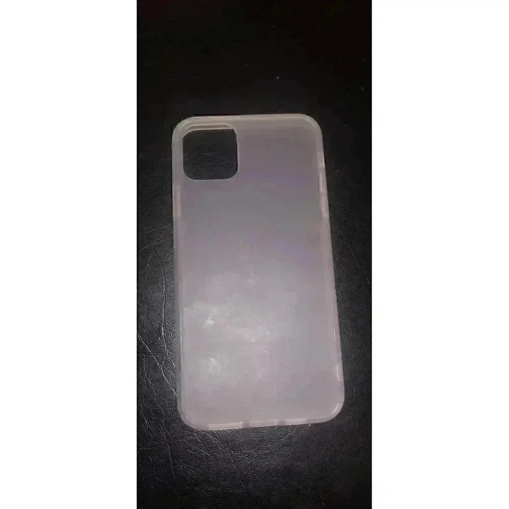 Two cases, 1 OtterBox , 1 clear , 11 ProMax - Picture 5 of 6